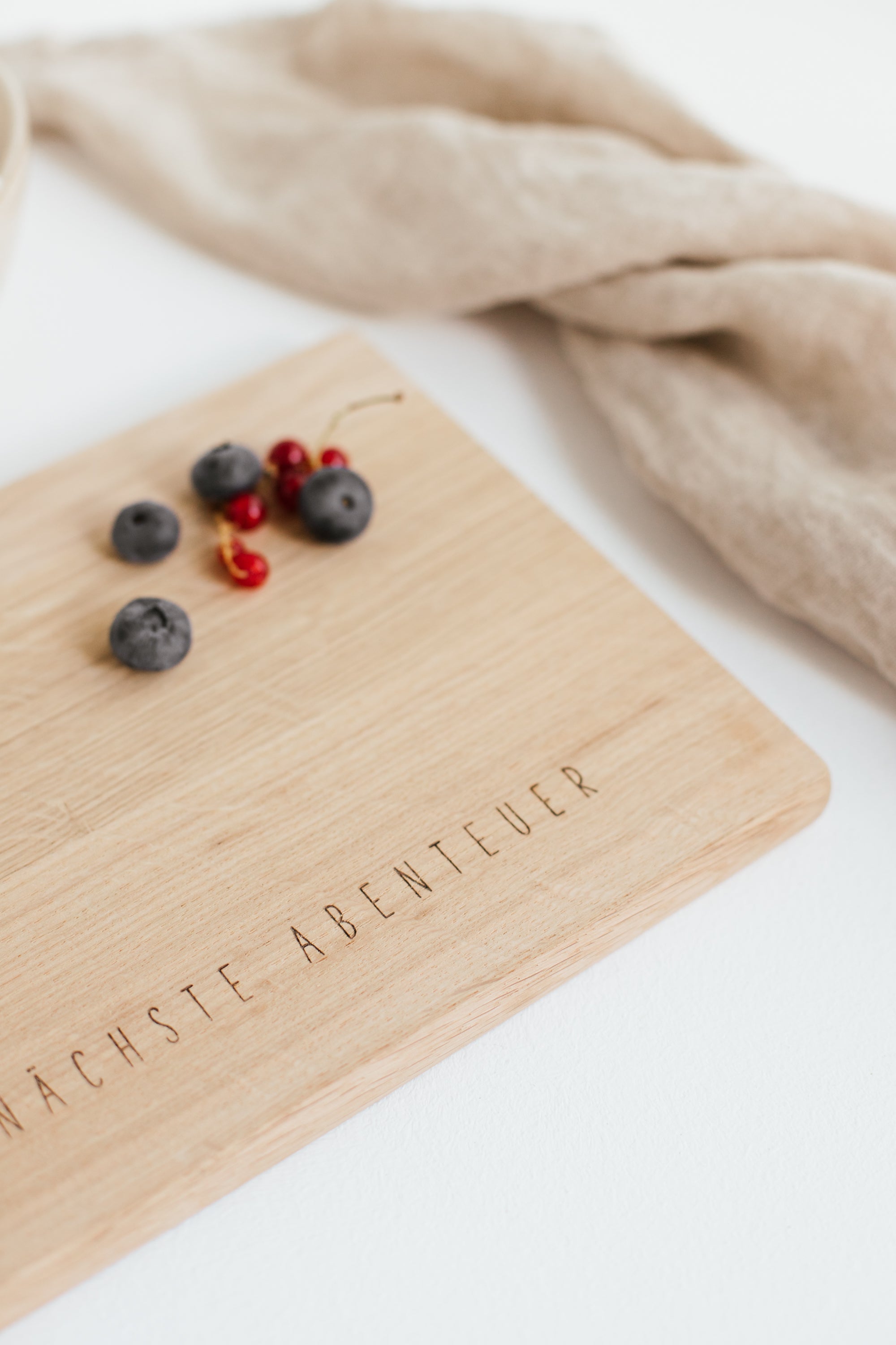 Frühstücksbrett Eiche Auf ins nächste Abenteuer