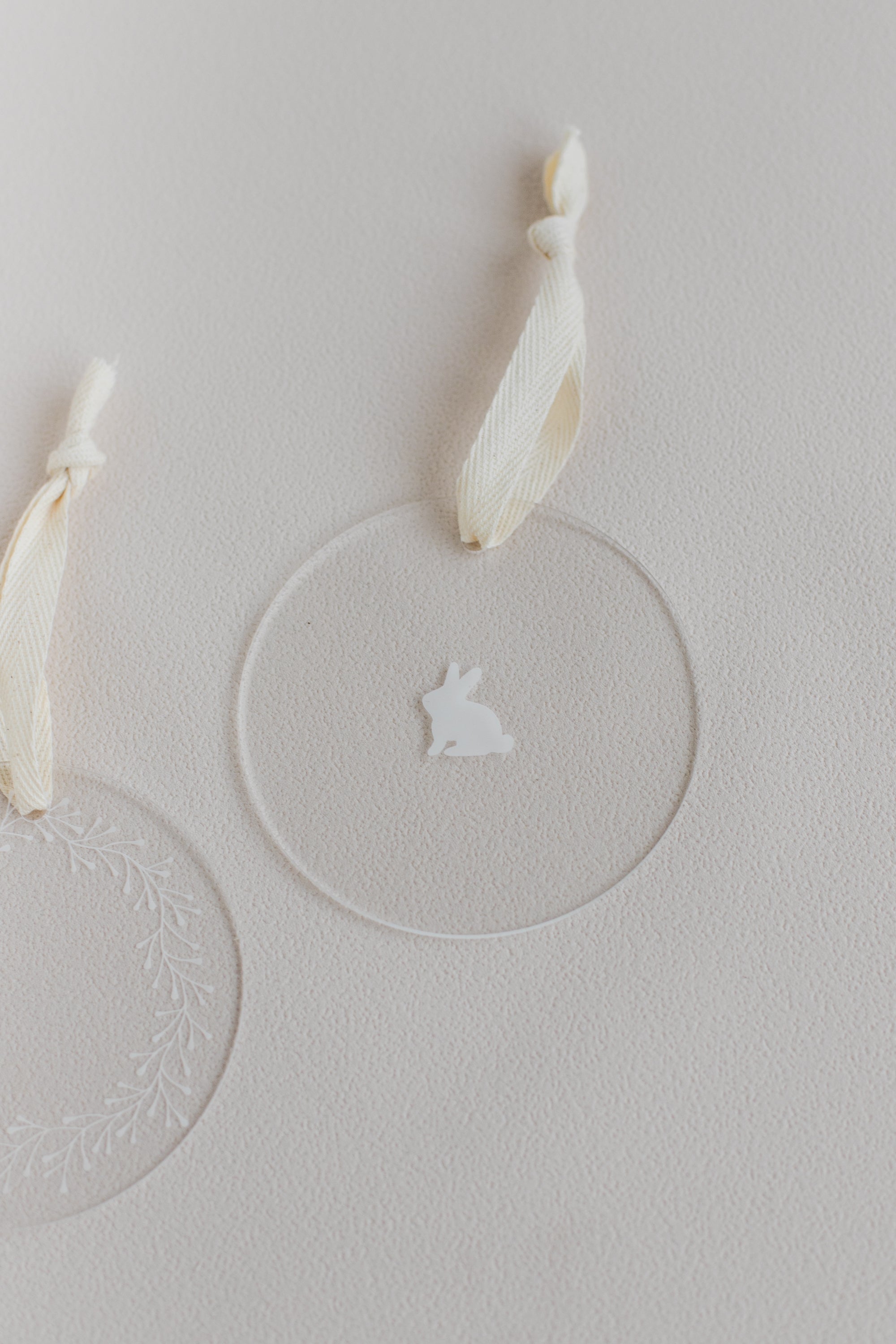 Osteranhänger transparent