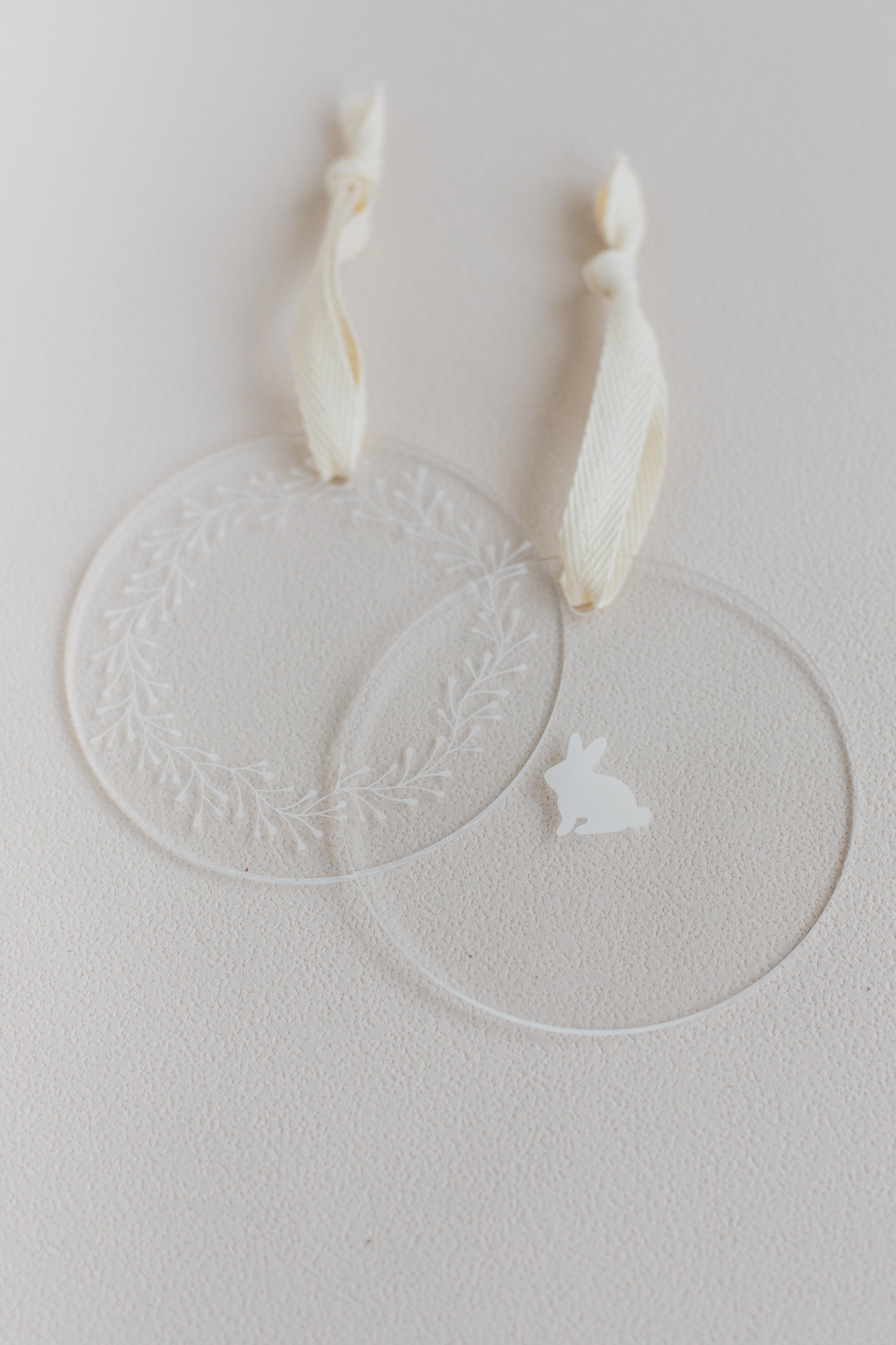 Osteranhänger transparent