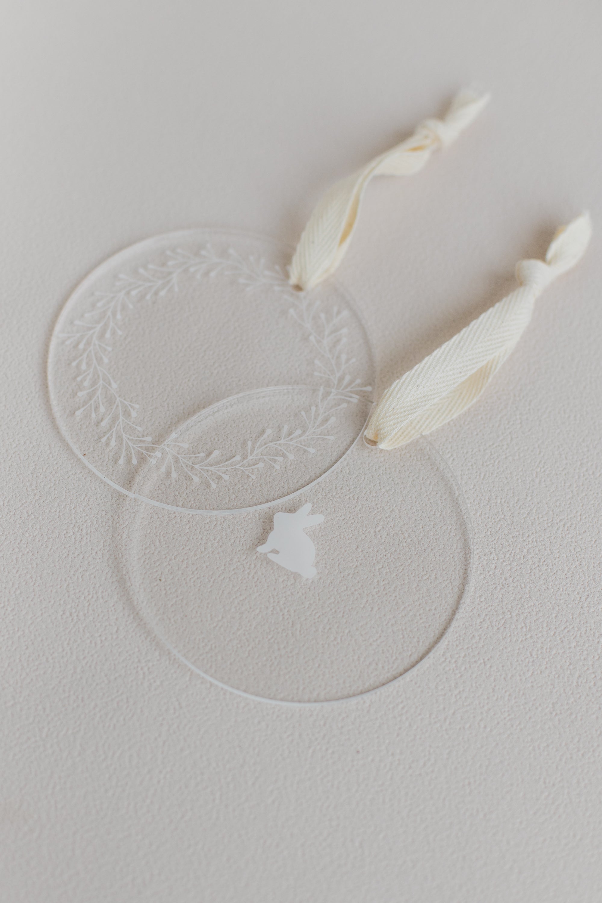 Osteranhänger transparent