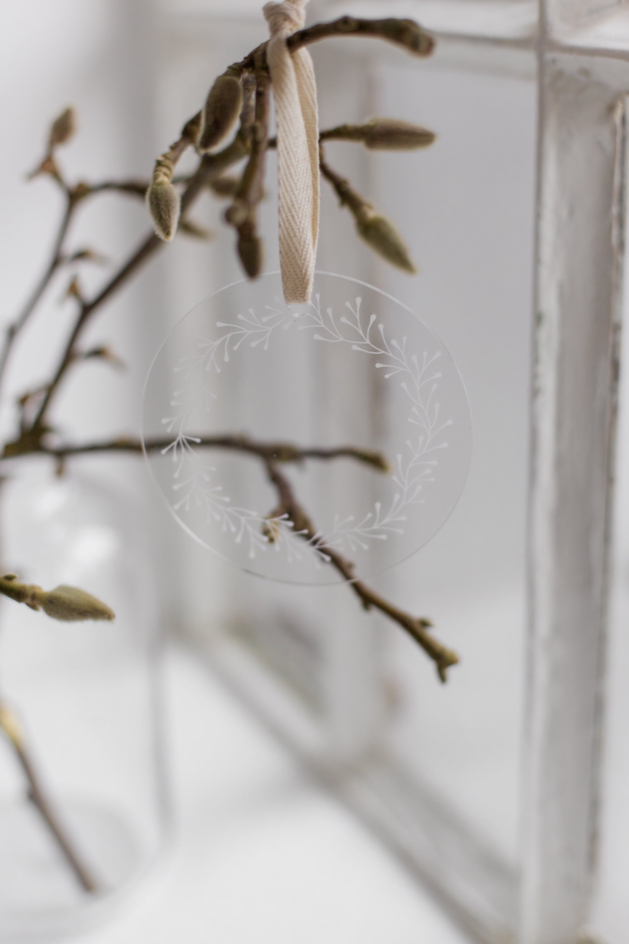 Osteranhänger transparent