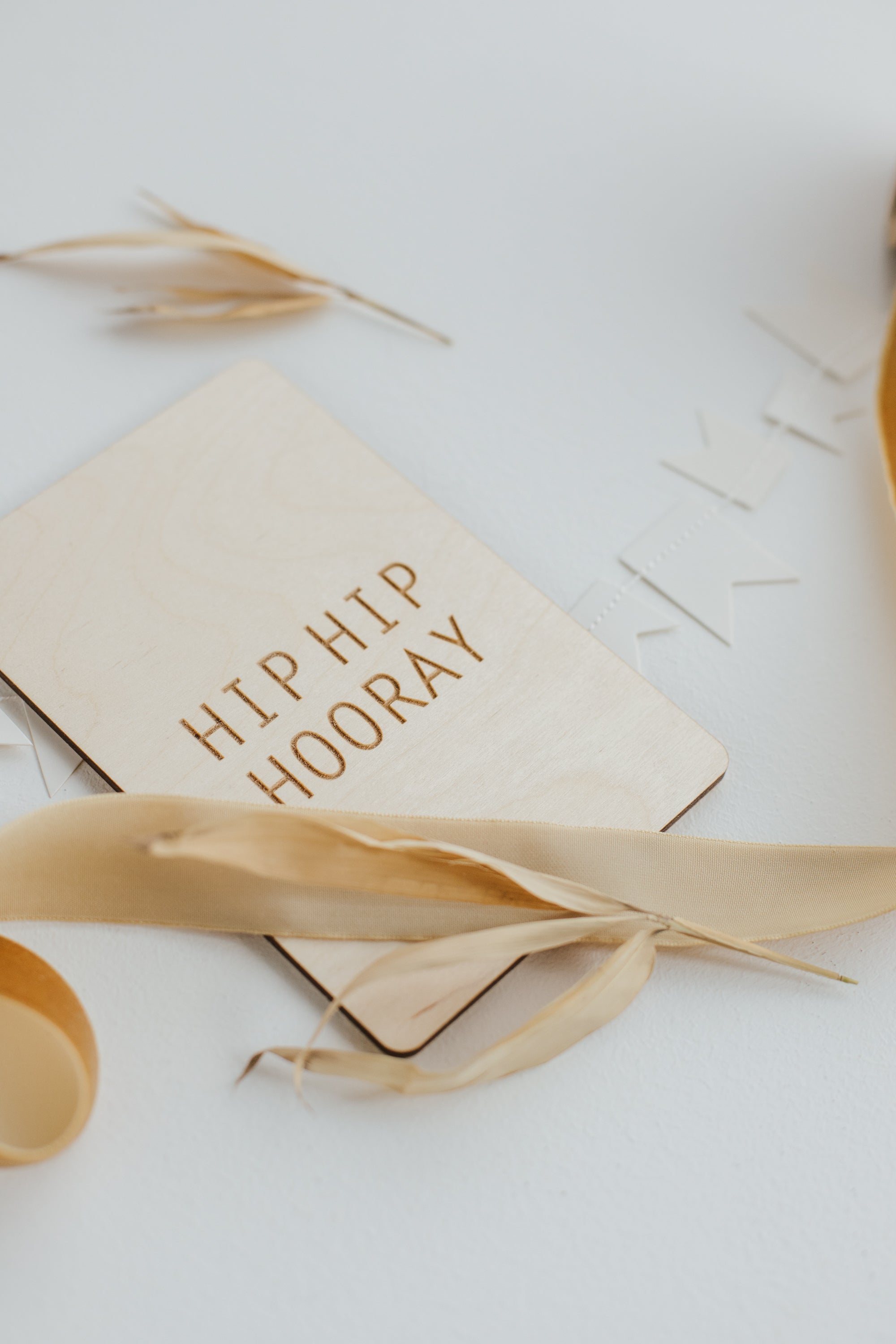 Holzkarte Hip Hip Hooray