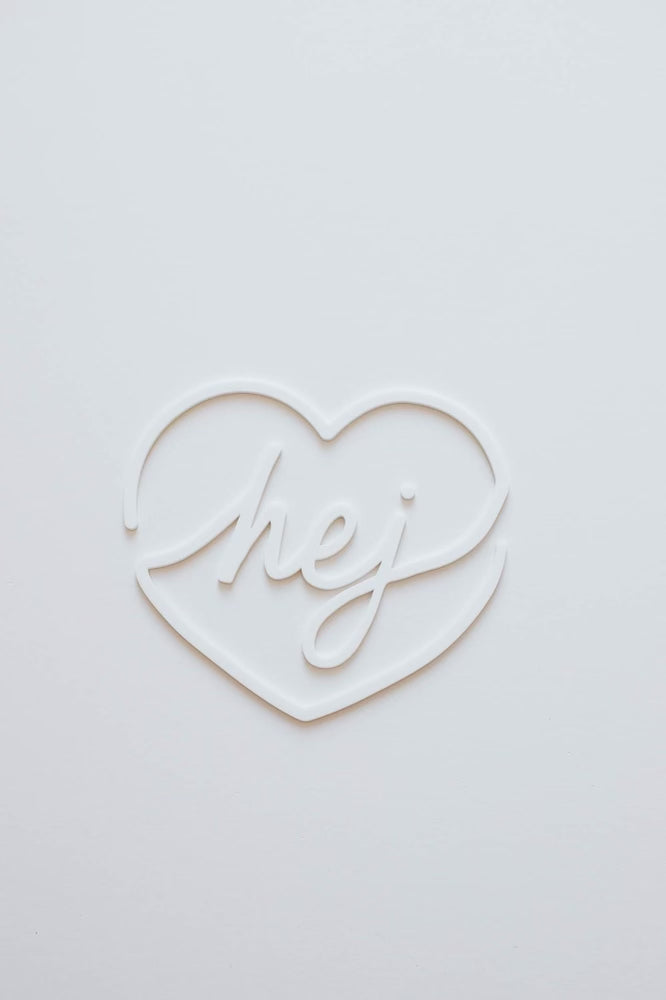 Wandschriftzug "hej"