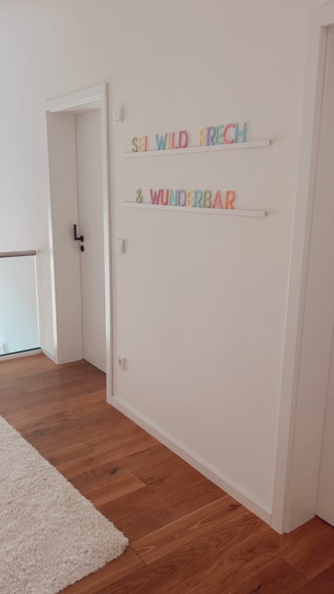 Deko Buchstabe für Letterboard in bunt, GROßE Version